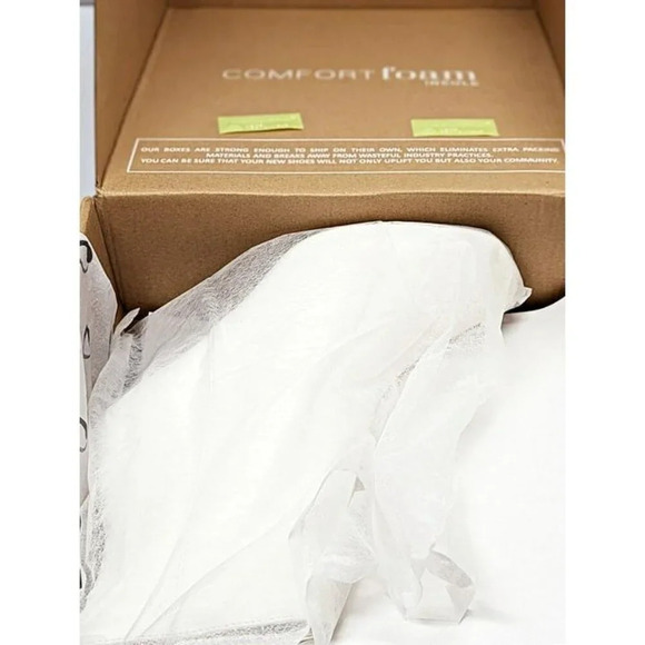 Journee Collection Women's Silvy Heel Bootie White Size 10 (MSRP $100) - Picture 10 of 11
